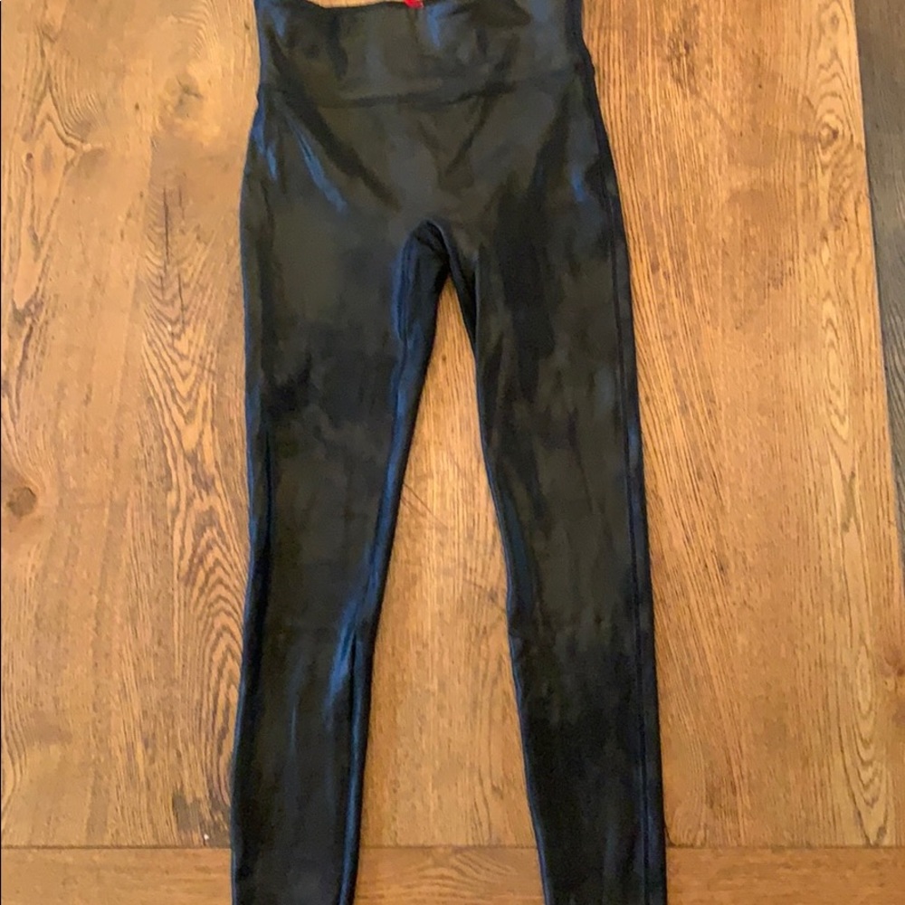 Spanx faux leather leggings excellent condition